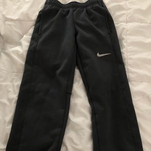 Boys Nike Track Pants 5